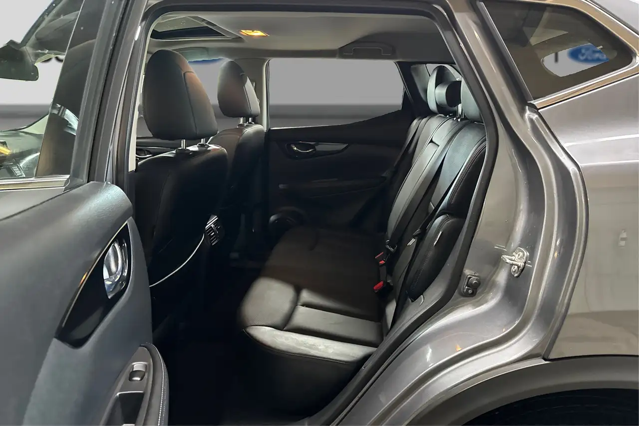 Nissan Qashqai снимка Nissan Qashqai