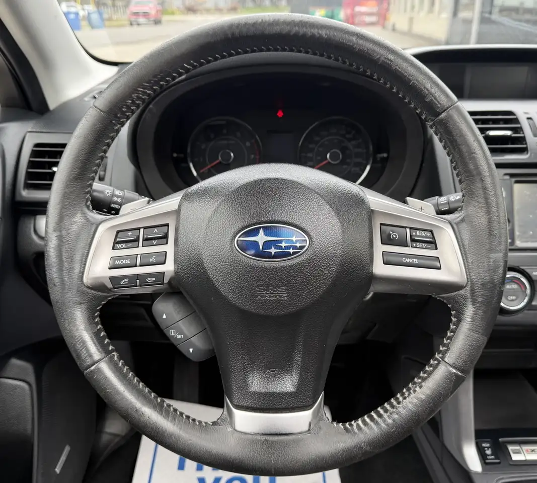 Subaru Forester снимка Subaru Forester