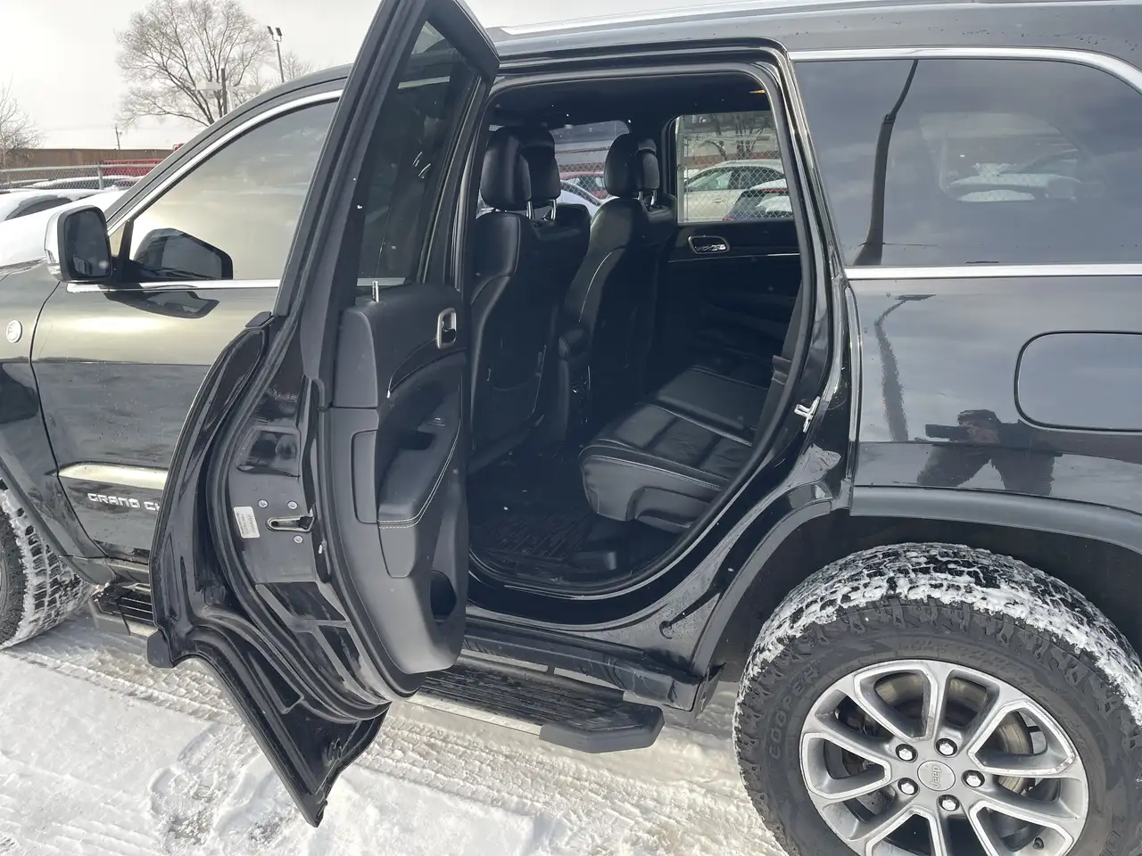 Jeep Grand Cherokee снимка Jeep Grand Cherokee