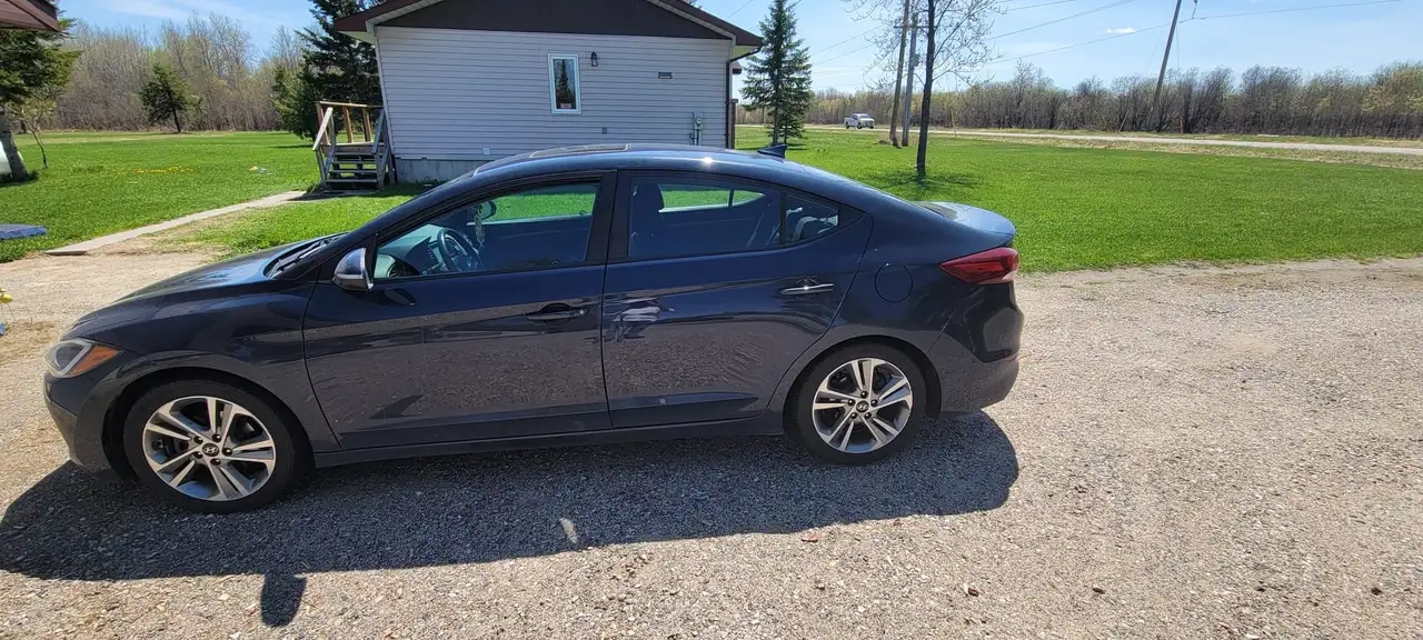 2017 Hyundai ELANTRA