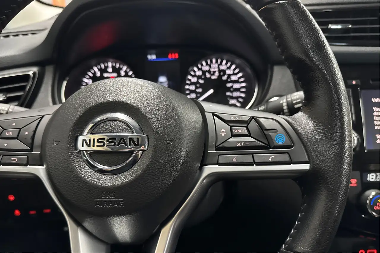 Nissan Qashqai снимка Nissan Qashqai