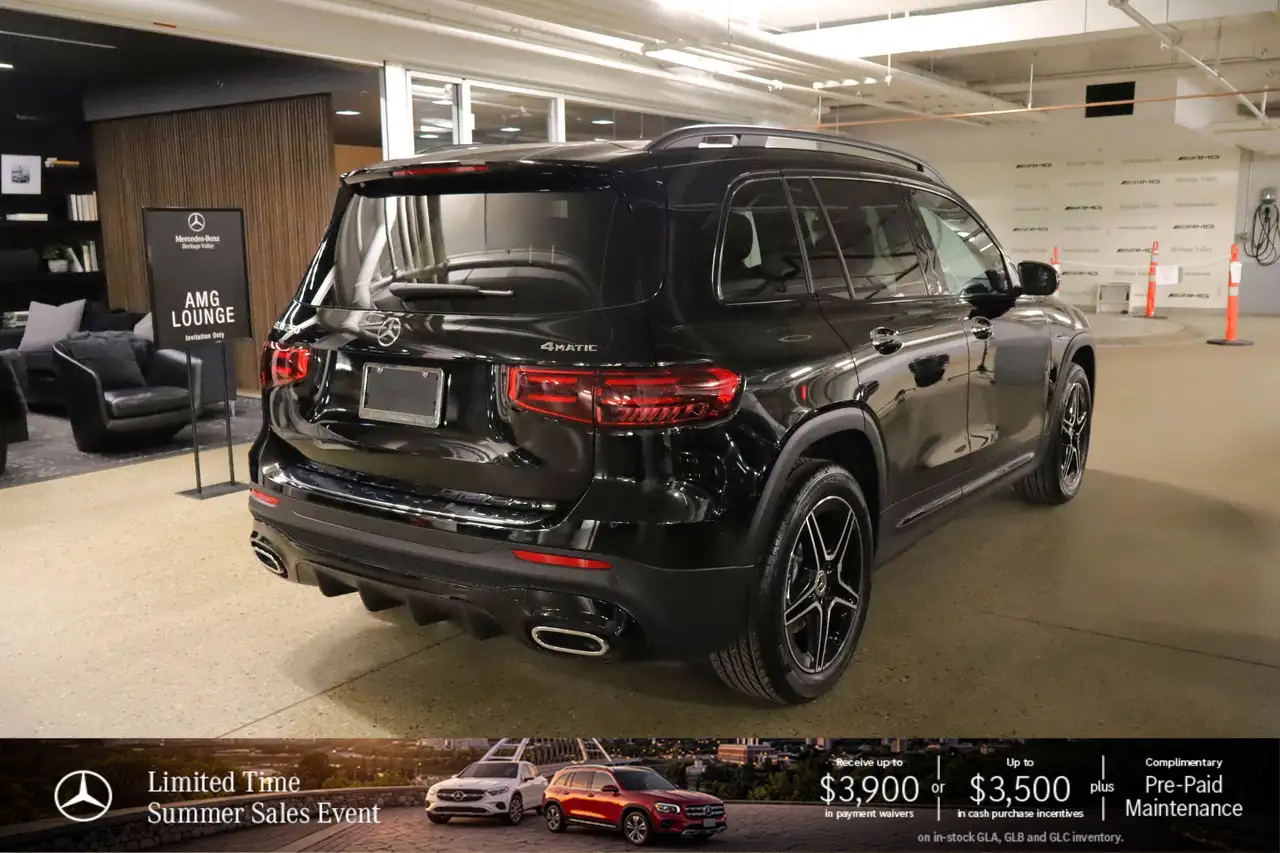 Mercedes-Benz GLB снимка Mercedes-Benz GLB