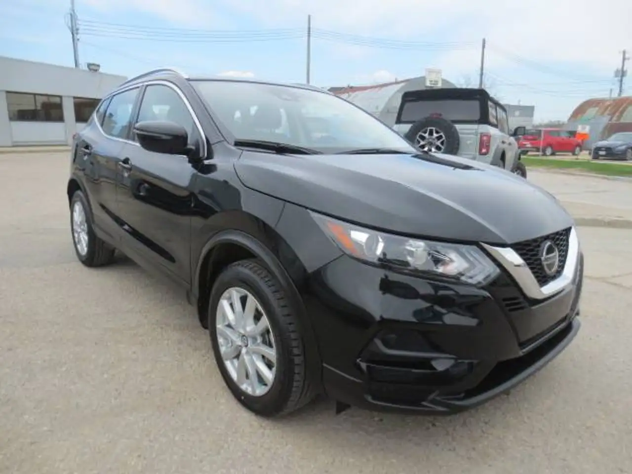 Nissan Qashqai снимка Nissan Qashqai