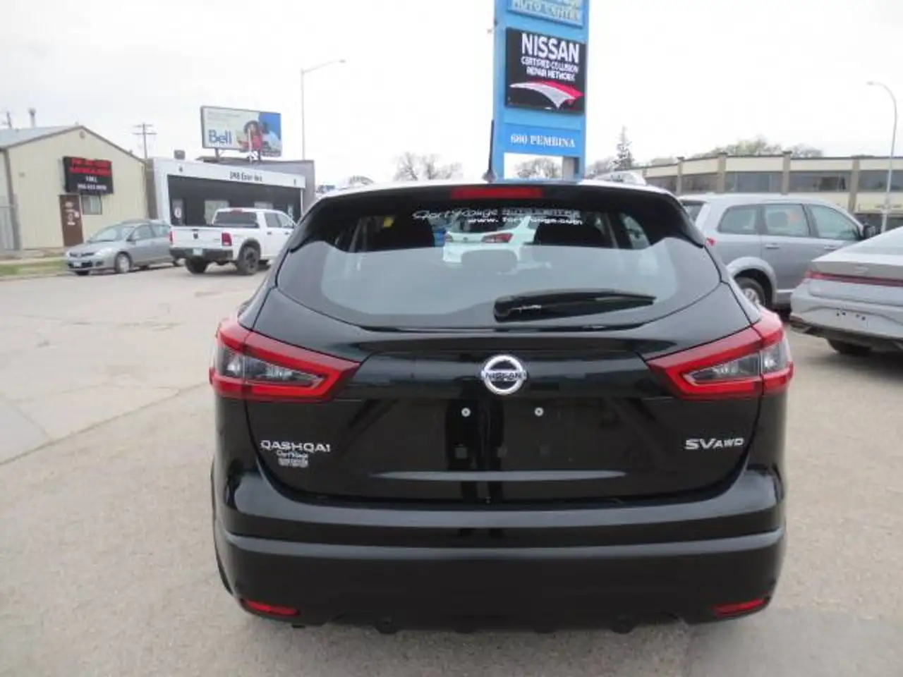 Nissan Qashqai снимка Nissan Qashqai