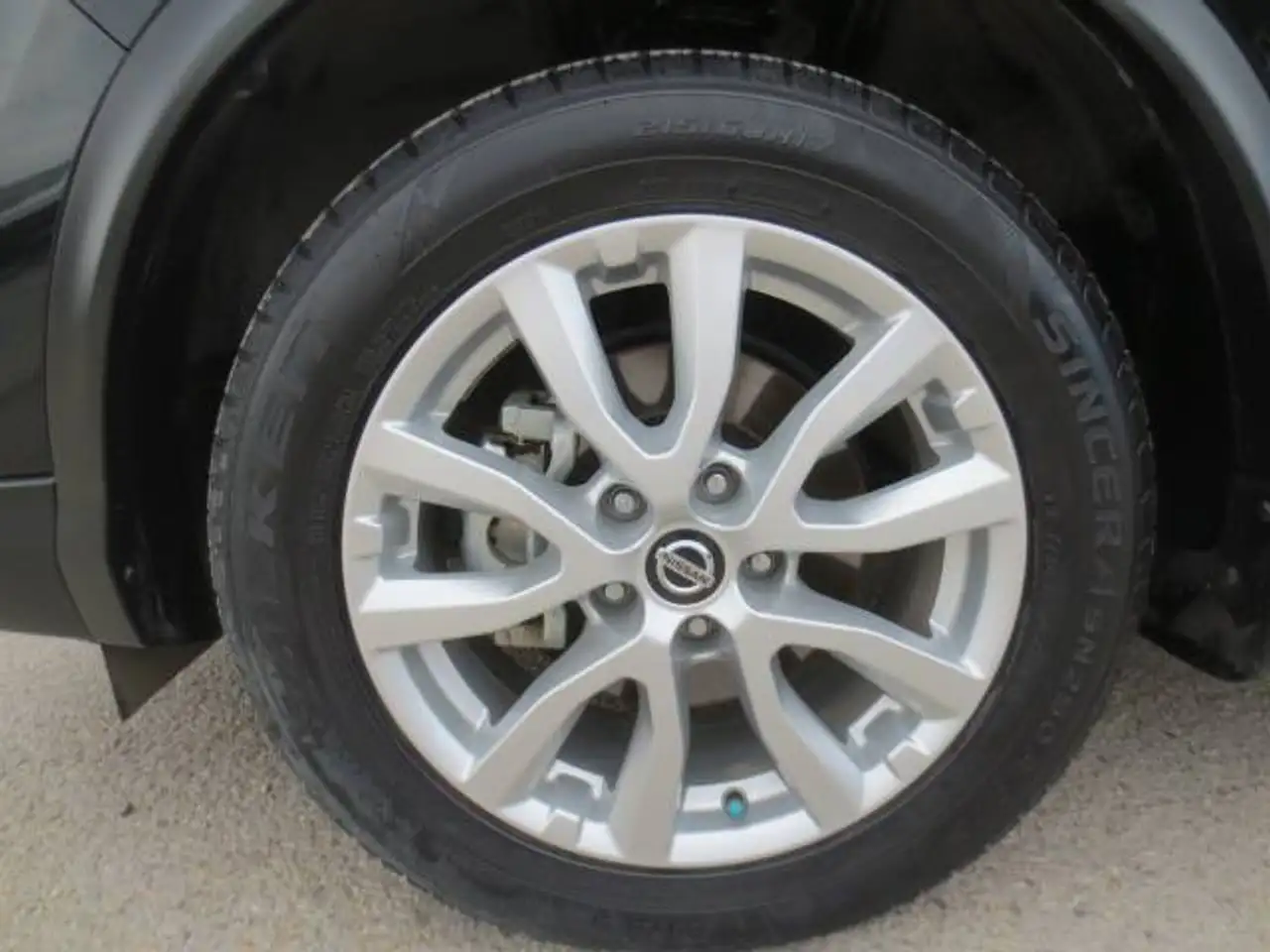 Nissan Qashqai снимка Nissan Qashqai