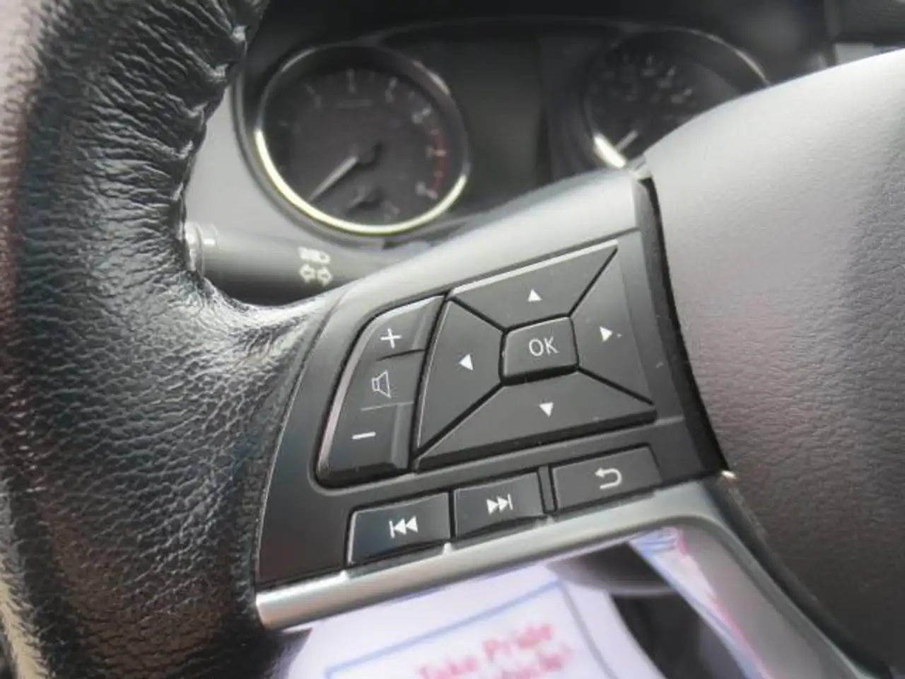 Nissan Qashqai снимка Nissan Qashqai