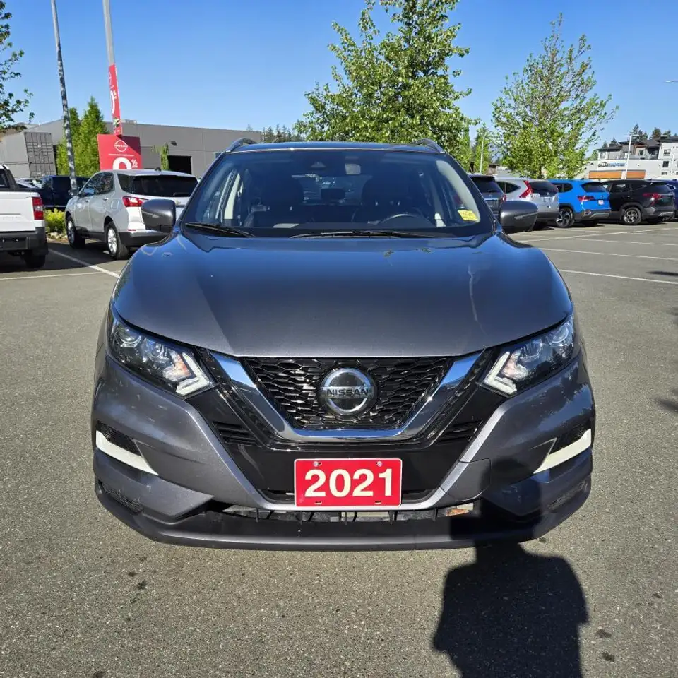 Nissan Qashqai снимка Nissan Qashqai
