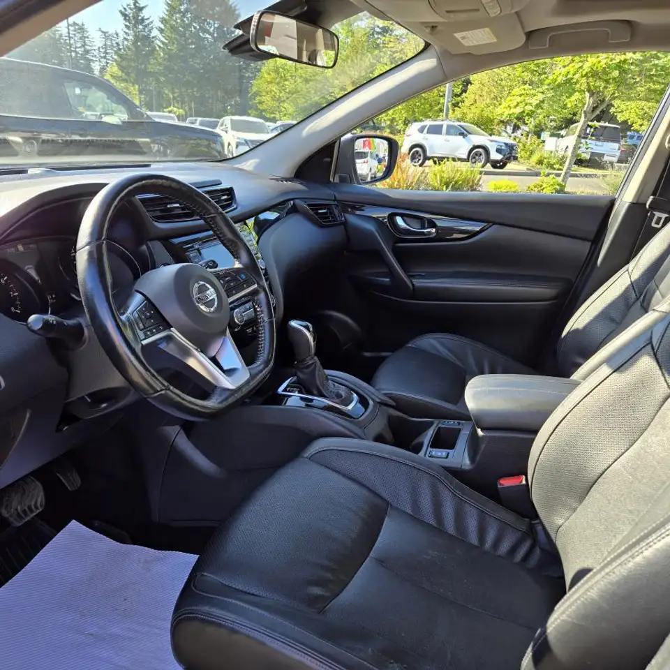 Nissan Qashqai снимка Nissan Qashqai