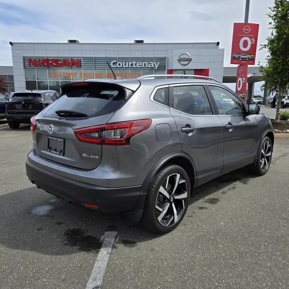 Nissan Qashqai снимка Nissan Qashqai