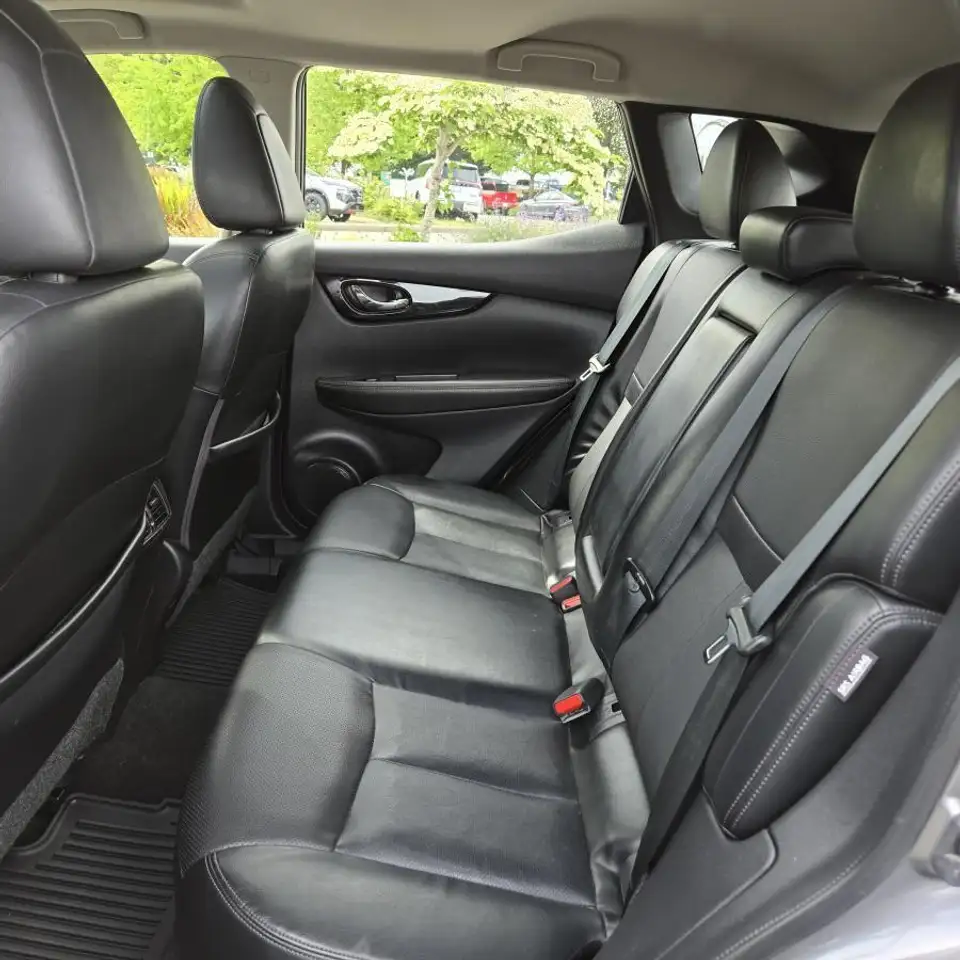 Nissan Qashqai снимка Nissan Qashqai
