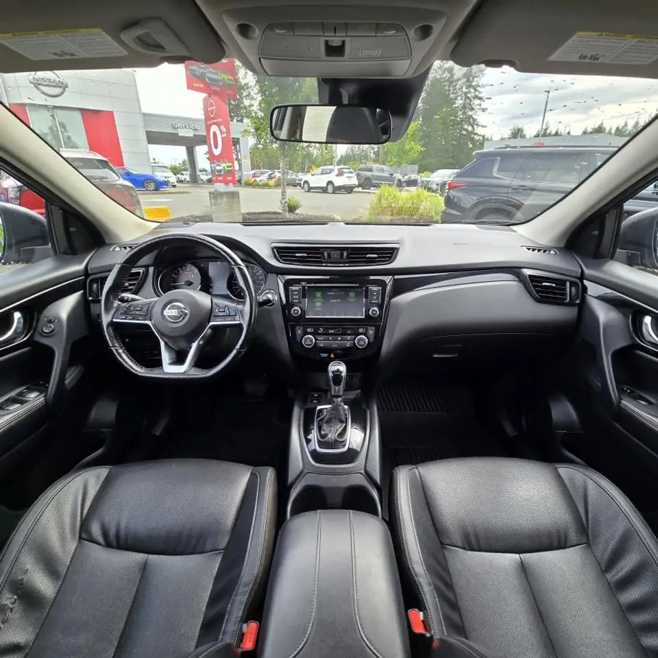 Nissan Qashqai снимка Nissan Qashqai