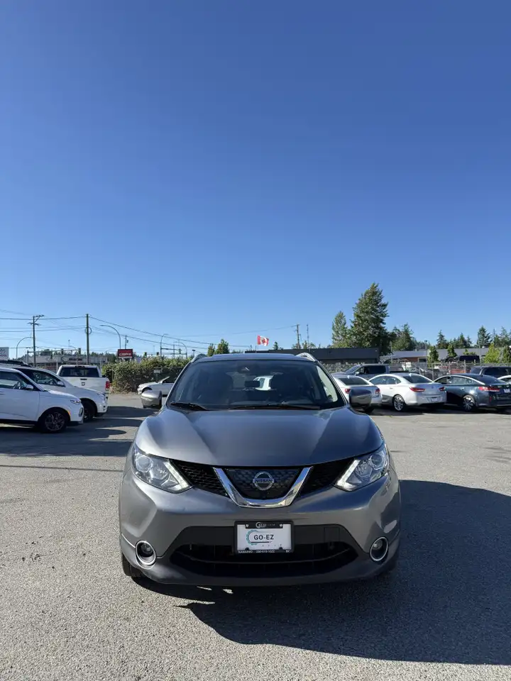 Nissan Qashqai снимка Nissan Qashqai
