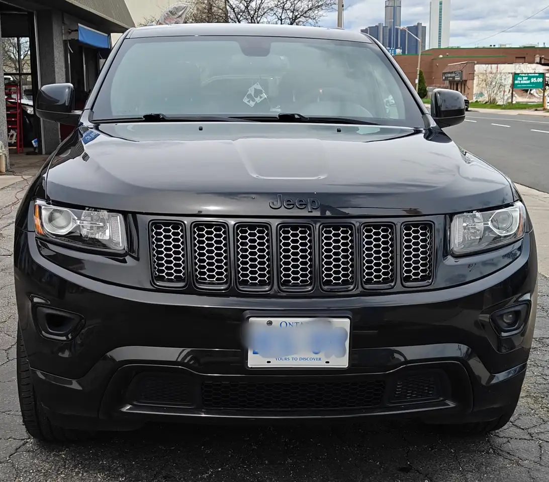 Jeep Grand Cherokee photo Jeep Grand Cherokee
