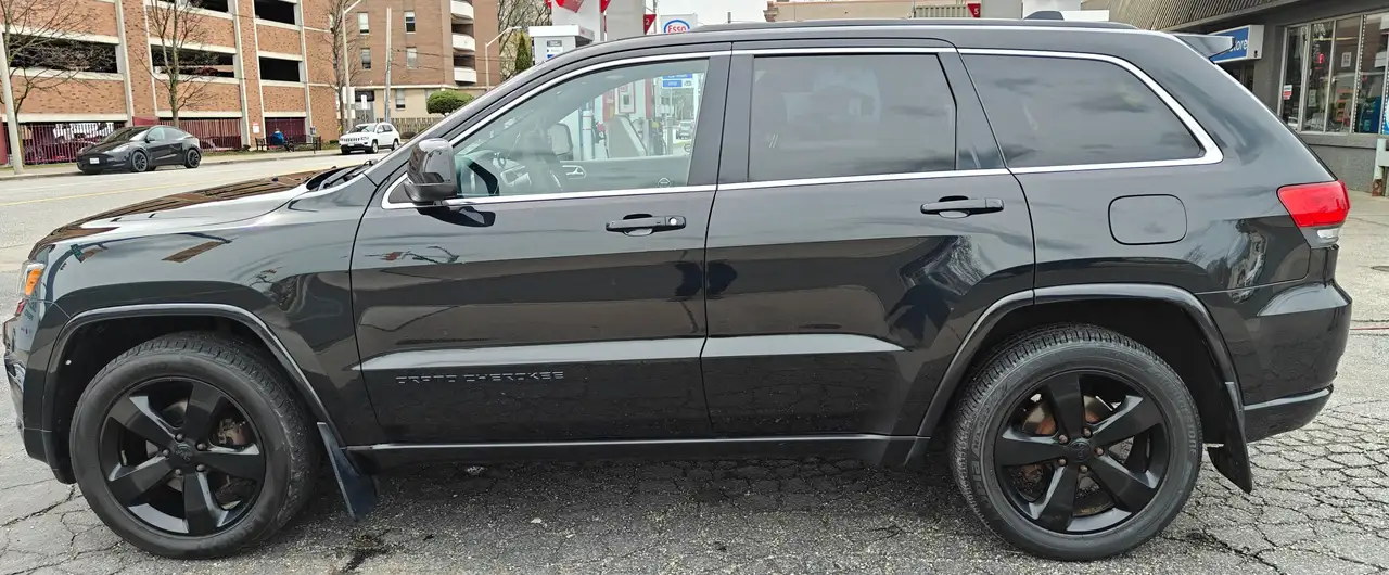 Jeep Grand Cherokee photo Jeep Grand Cherokee