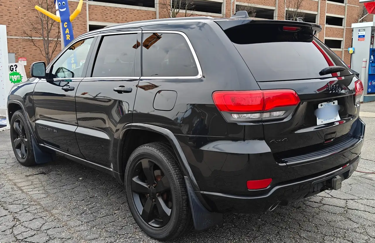 Jeep Grand Cherokee photo Jeep Grand Cherokee