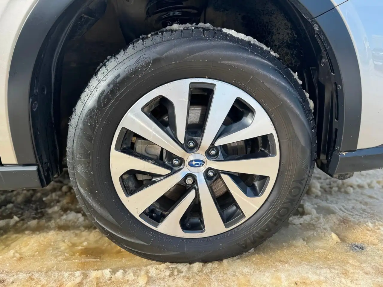 Subaru OUTBACK photo Subaru OUTBACK