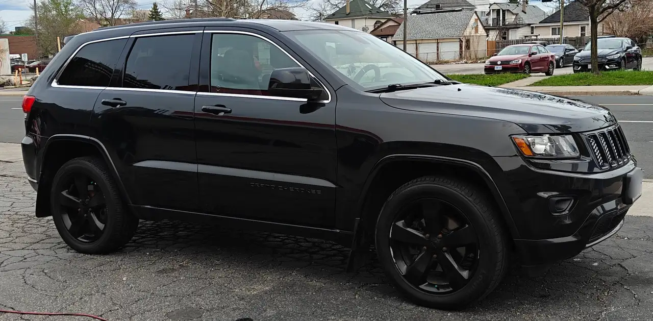Jeep Grand Cherokee photo Jeep Grand Cherokee
