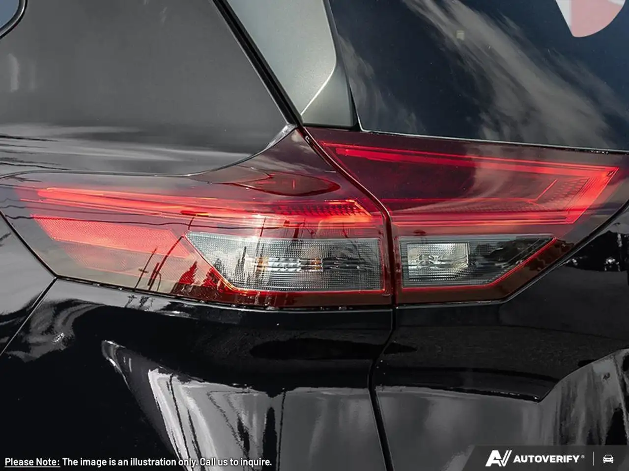 Nissan Rogue fotografie Nissan Rogue
