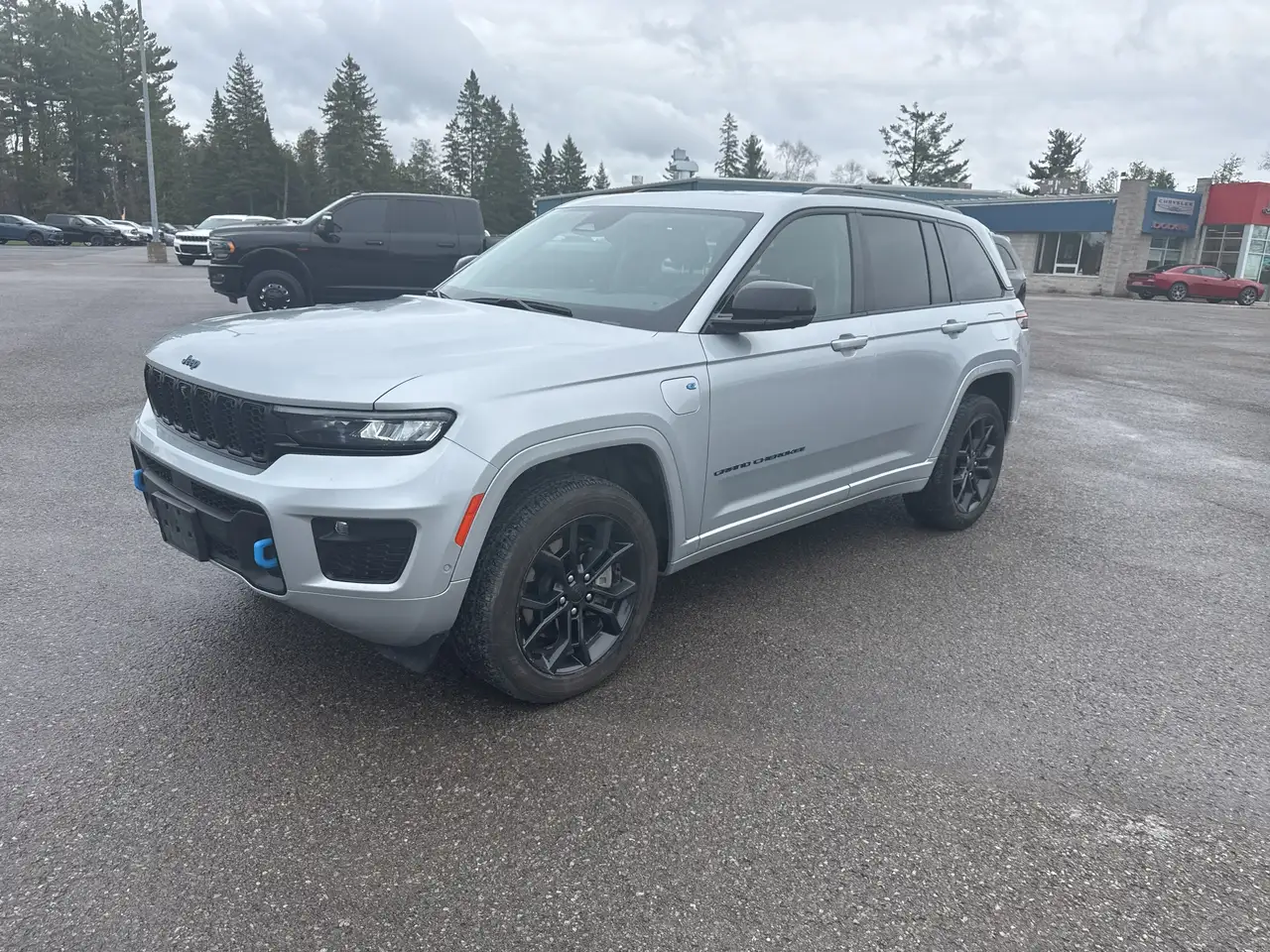 Jeep Grand Cherokee снимка Jeep Grand Cherokee