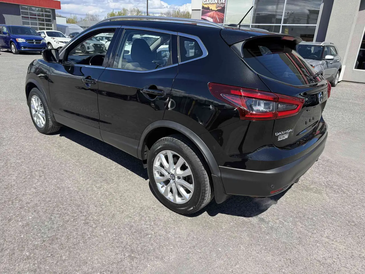 Nissan Qashqai снимка Nissan Qashqai
