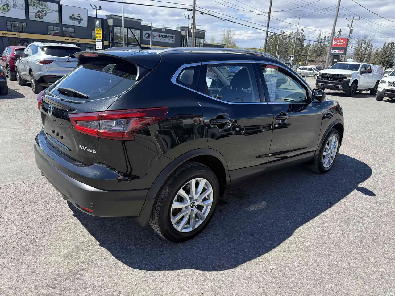 Nissan Qashqai снимка Nissan Qashqai