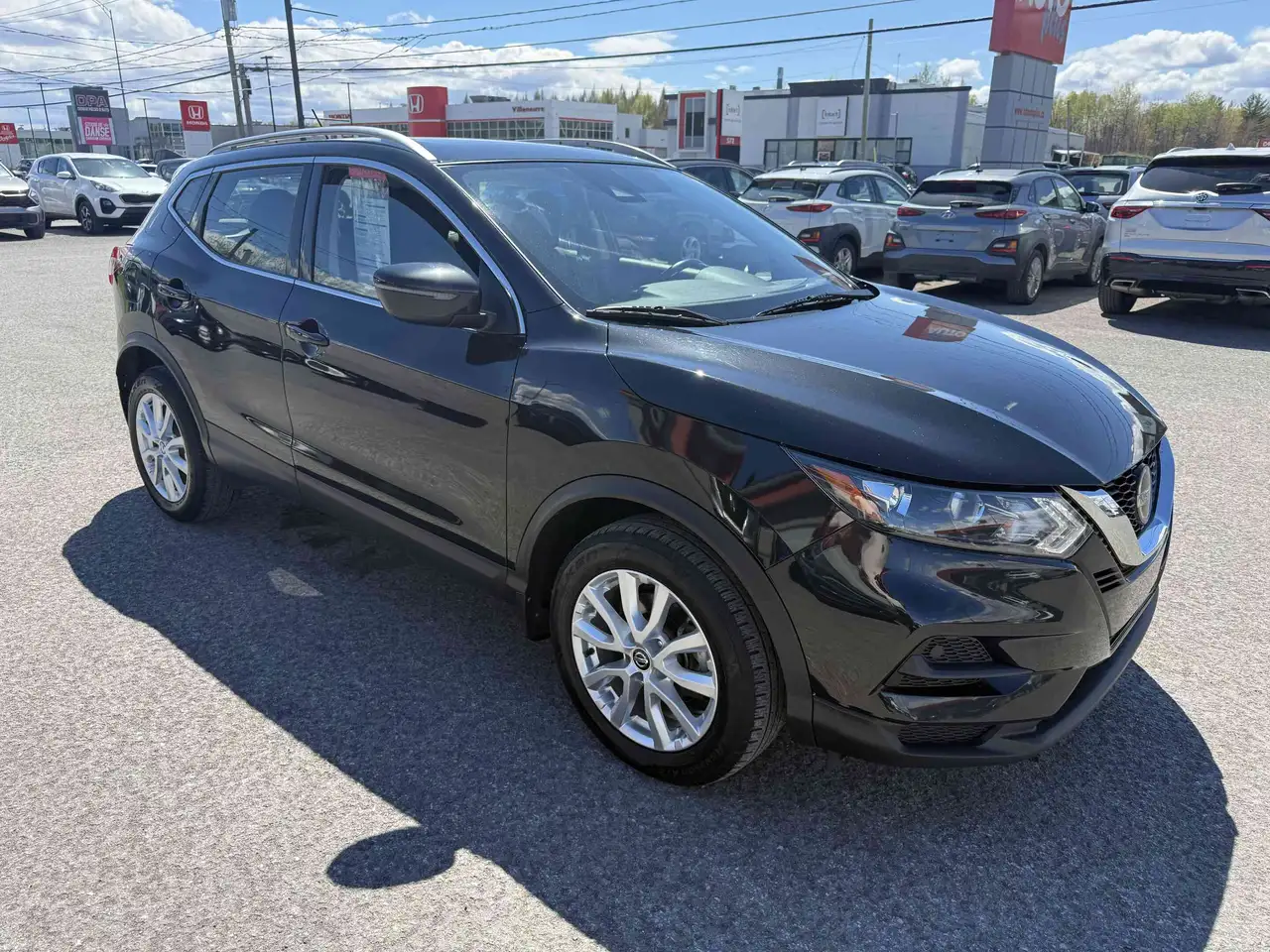Nissan Qashqai снимка Nissan Qashqai