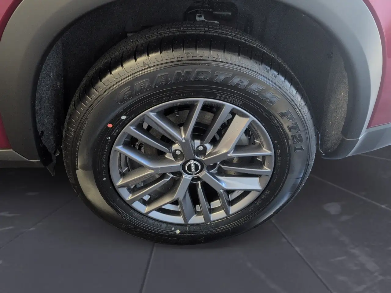 Nissan Rogue fotografie Nissan Rogue