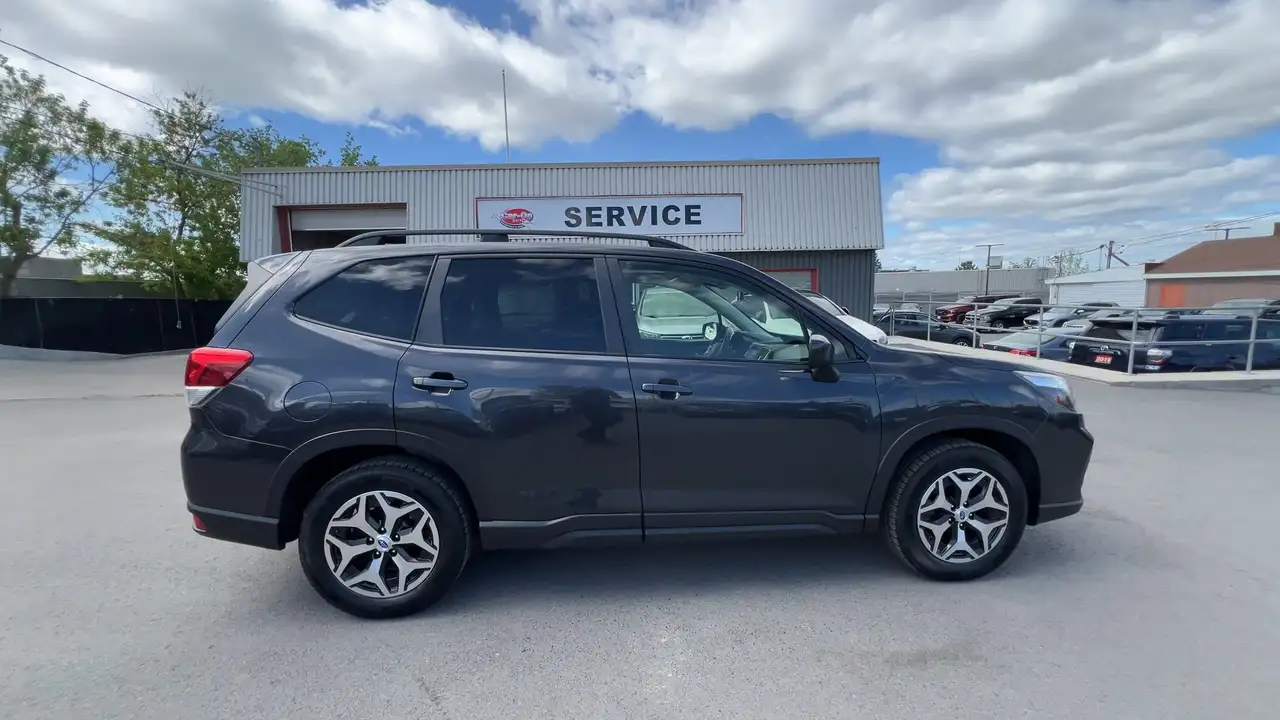 Subaru Forester photo Subaru Forester