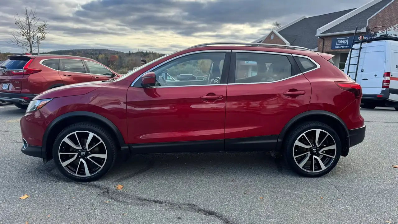 Nissan Qashqai снимка Nissan Qashqai
