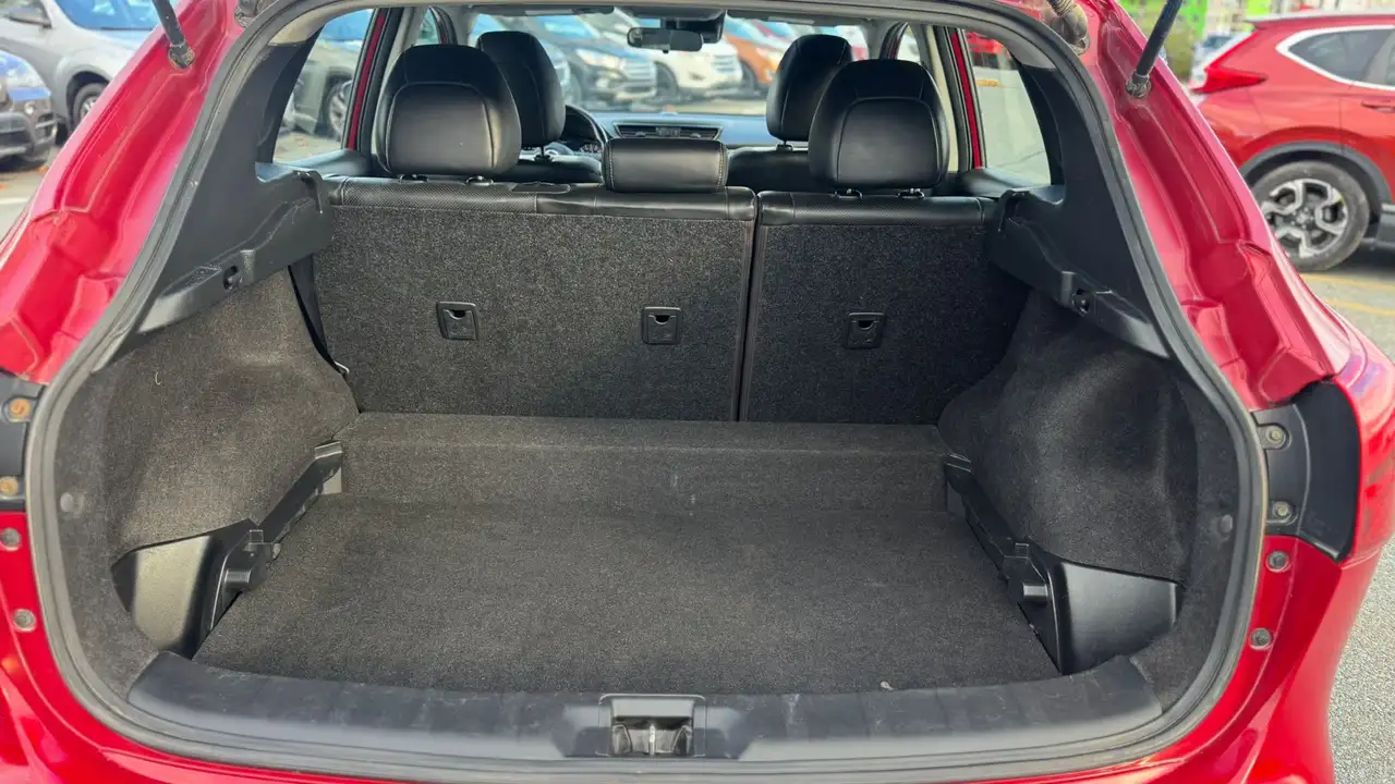 Nissan Qashqai снимка Nissan Qashqai
