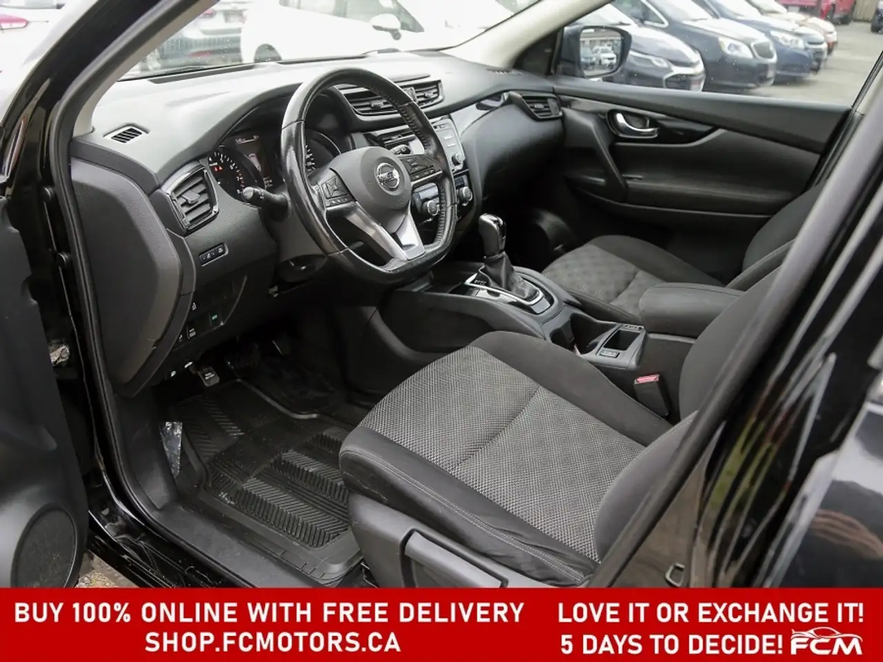 Nissan Rogue photo Nissan Rogue