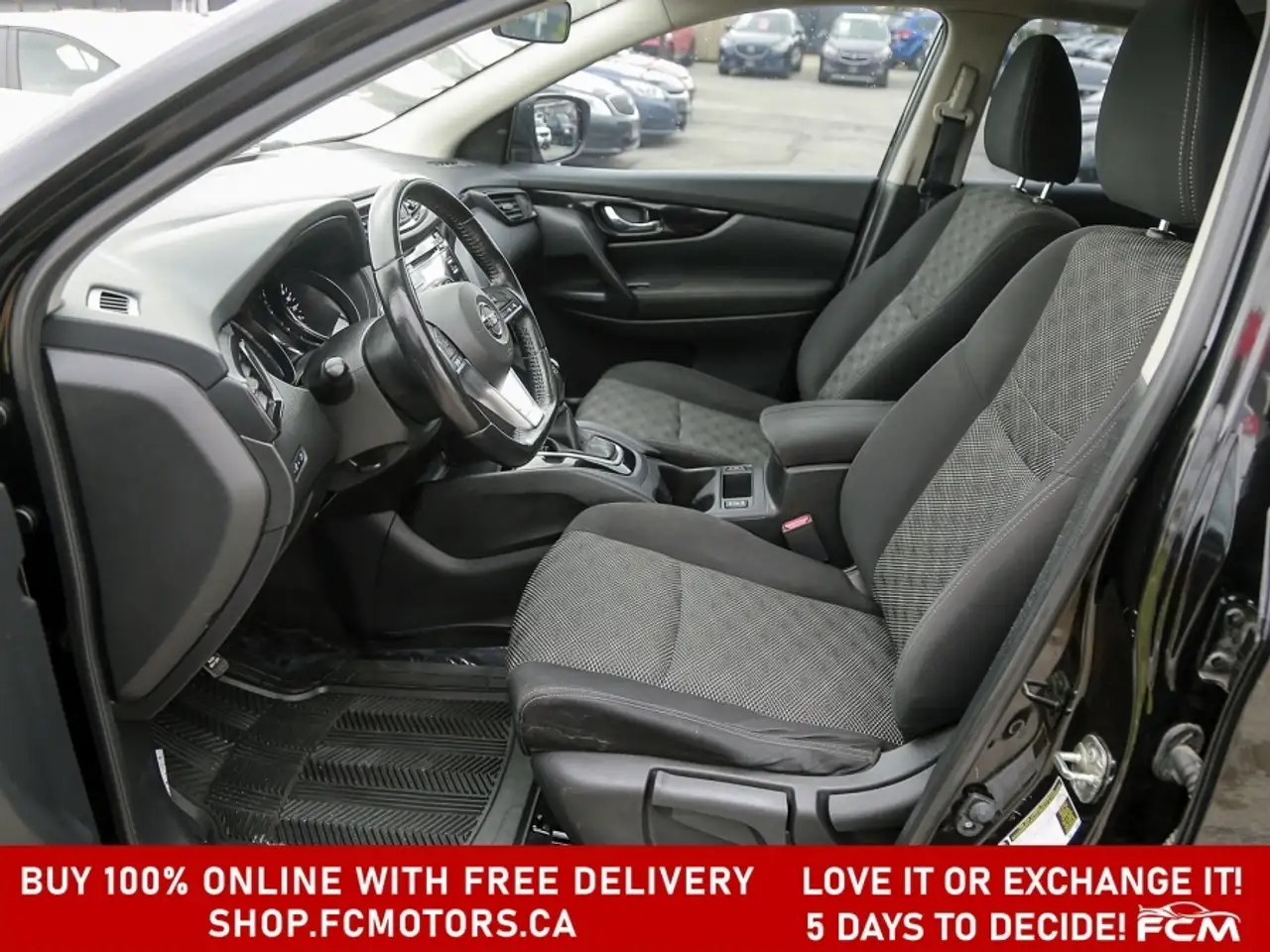 Nissan Rogue photo Nissan Rogue