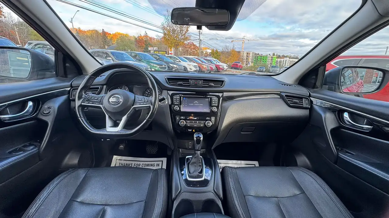Nissan Qashqai снимка Nissan Qashqai