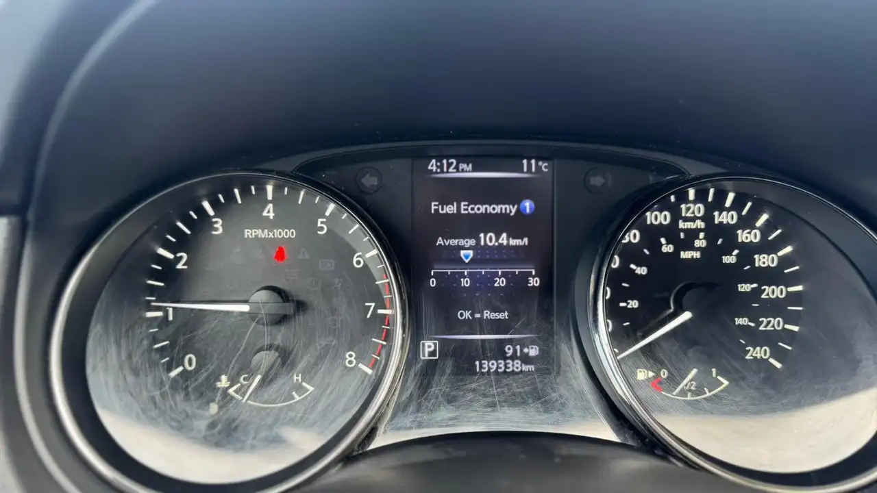 Nissan Qashqai снимка Nissan Qashqai