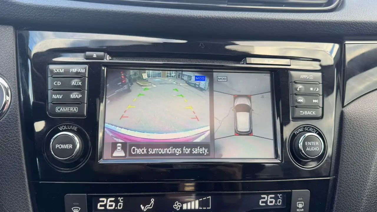 Nissan Qashqai снимка Nissan Qashqai