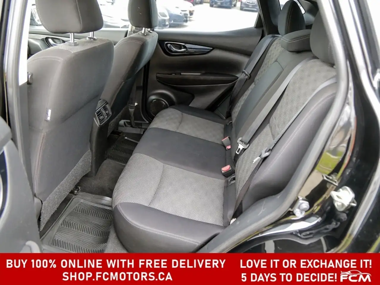 Nissan Rogue photo Nissan Rogue