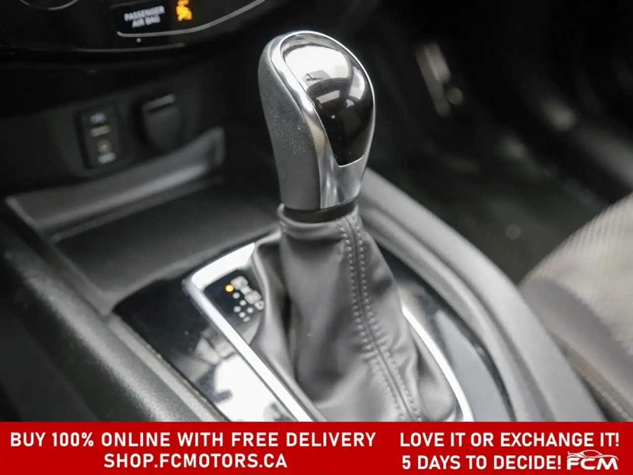 Nissan Rogue photo Nissan Rogue