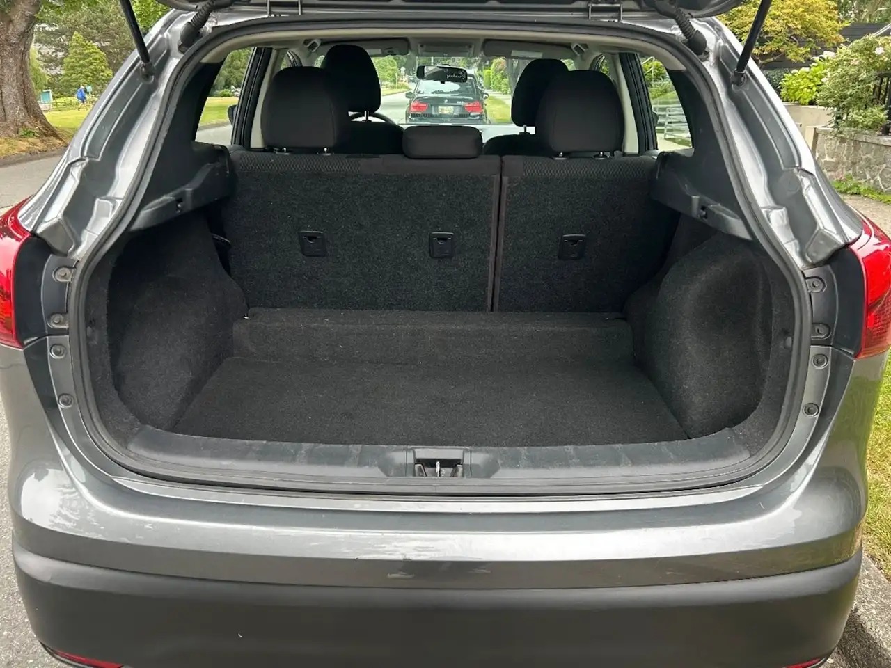 Nissan Qashqai photo Nissan Qashqai