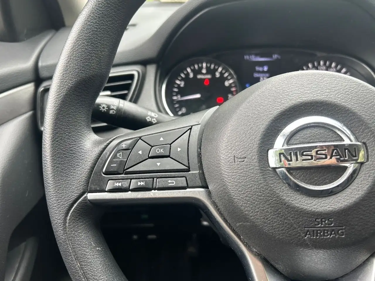 Nissan Qashqai photo Nissan Qashqai