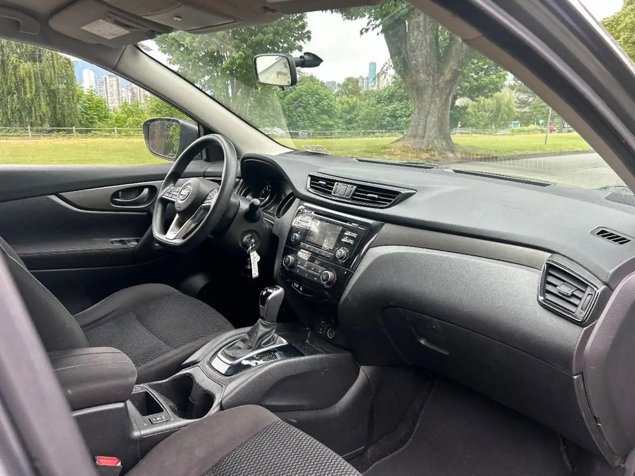 Nissan Qashqai photo Nissan Qashqai
