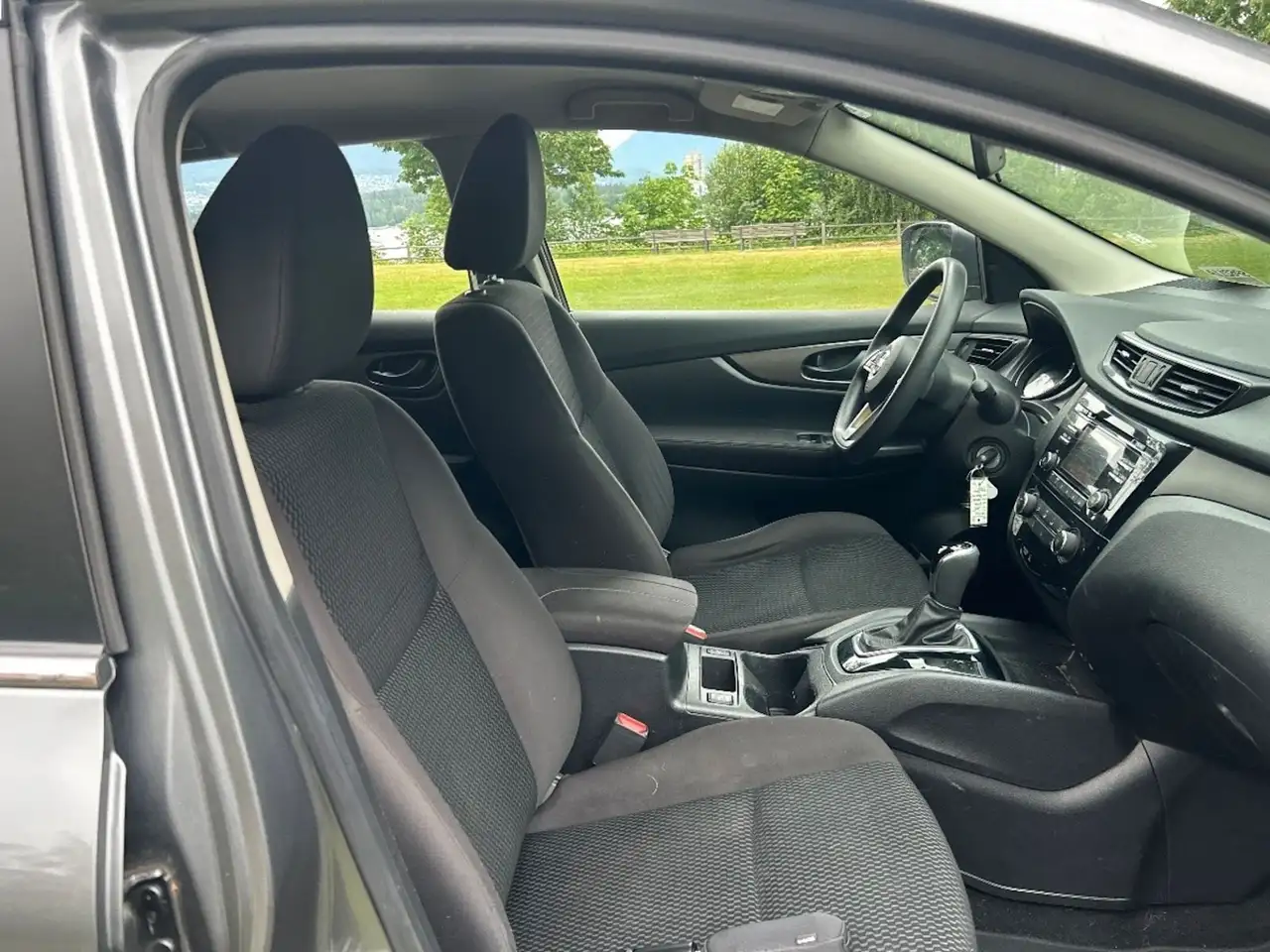 Nissan Qashqai photo Nissan Qashqai