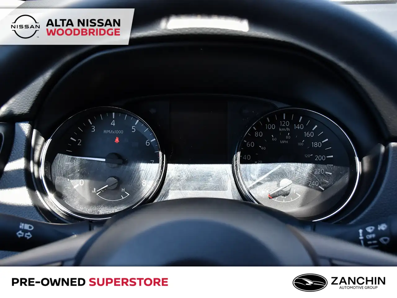 Nissan Qashqai снимка Nissan Qashqai