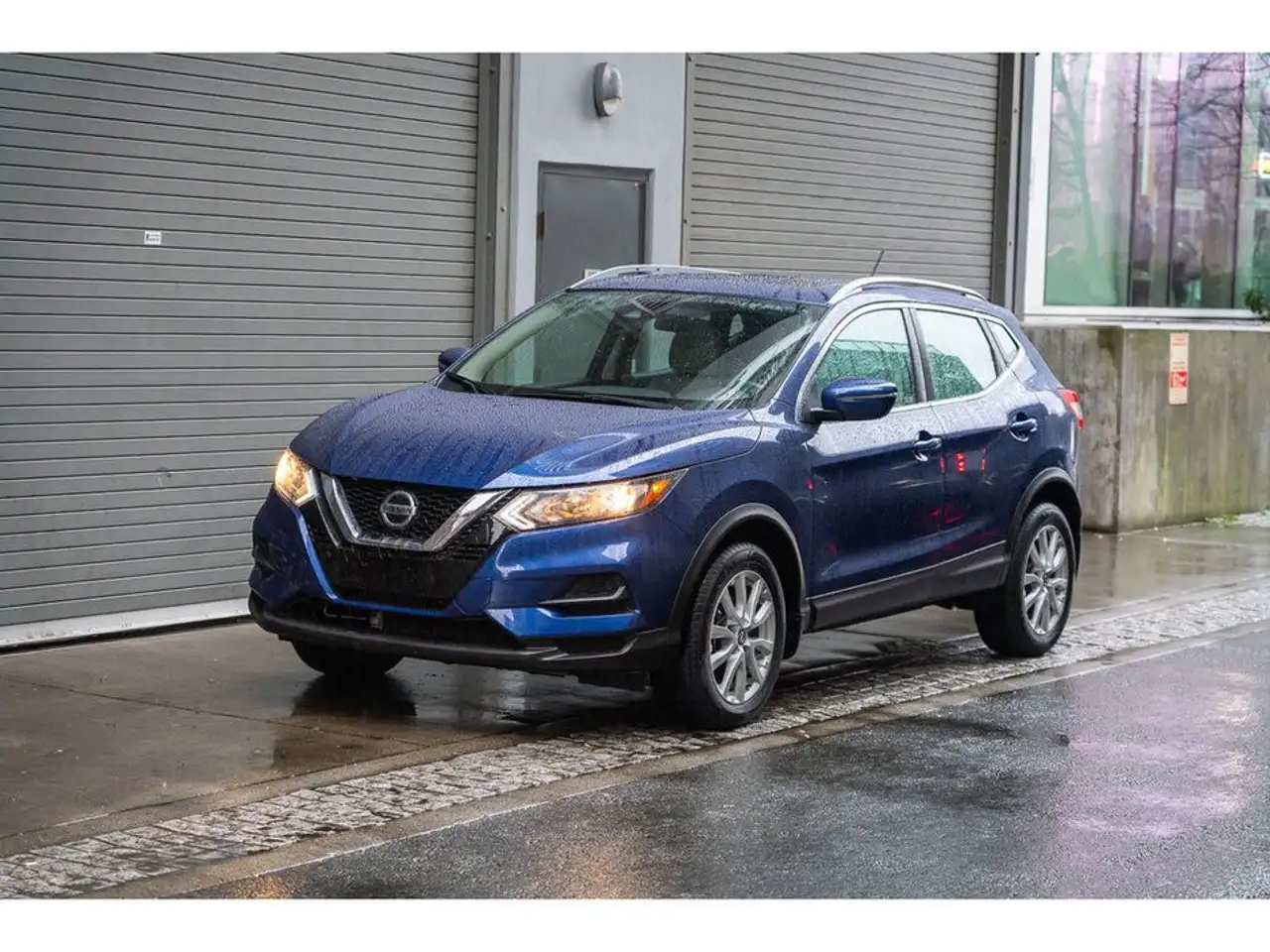 Nissan Qashqai photo Nissan Qashqai