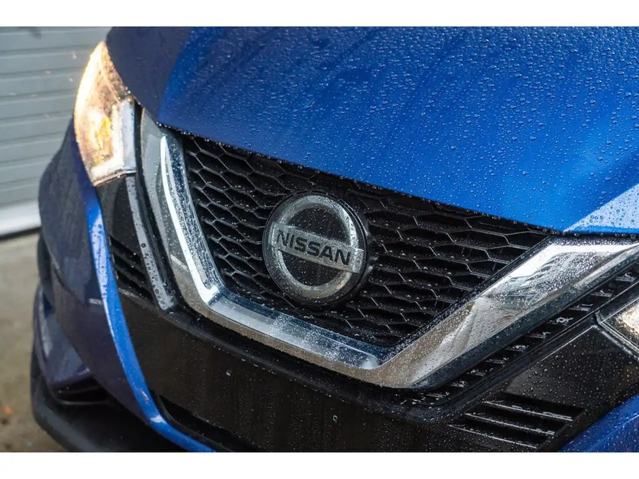 Nissan Qashqai photo Nissan Qashqai