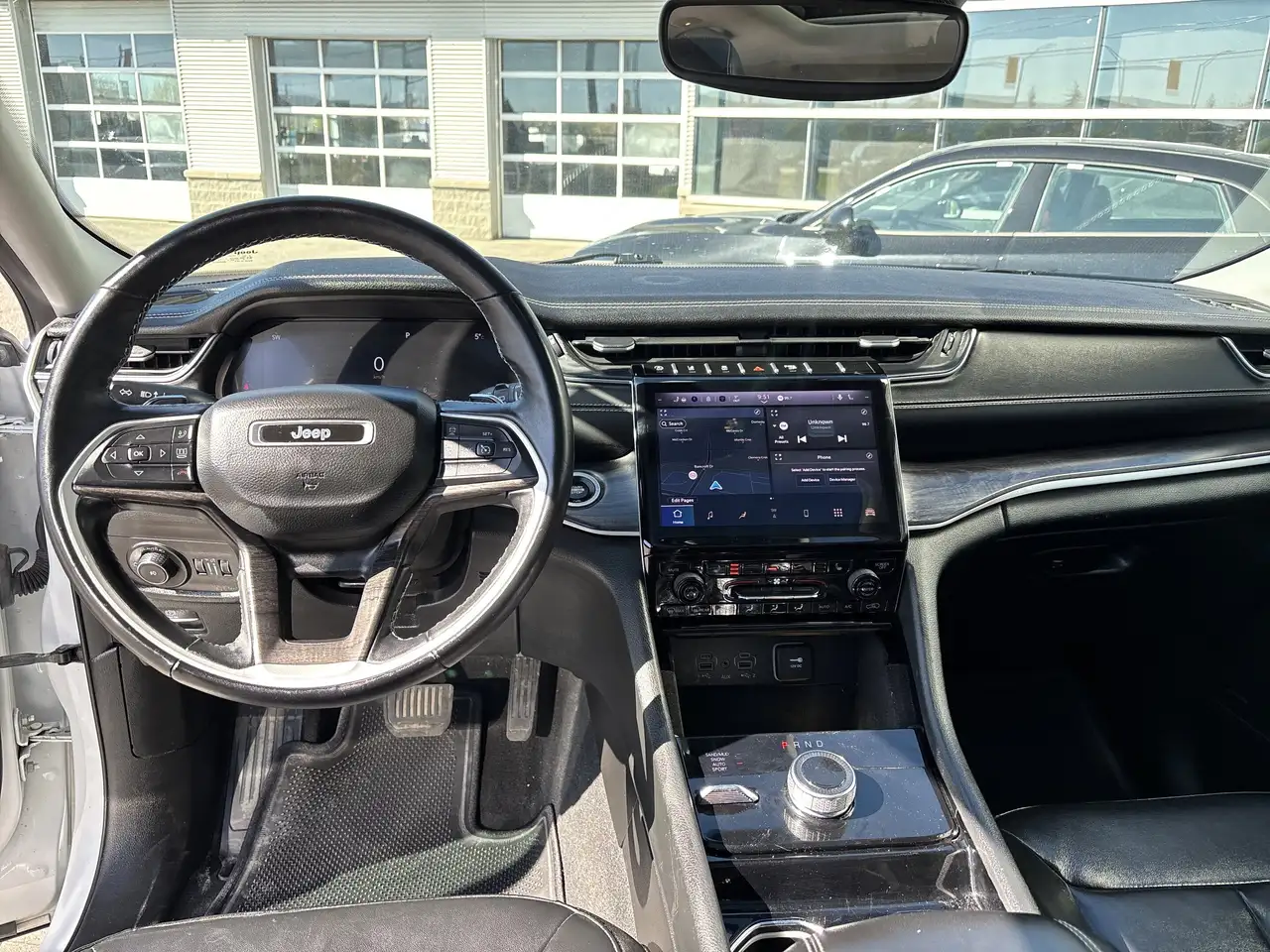 Jeep Grand Cherokee снимка Jeep Grand Cherokee