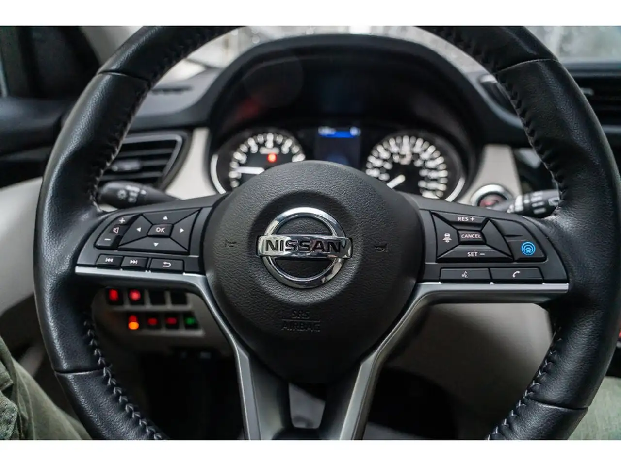 Nissan Qashqai photo Nissan Qashqai