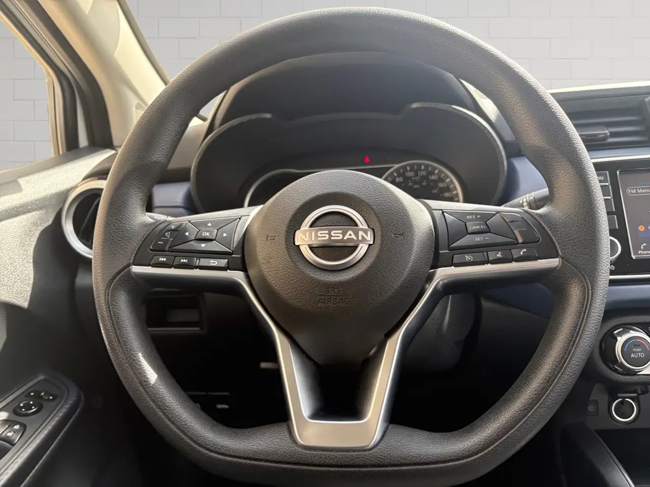 Nissan Versa fotografie Nissan Versa