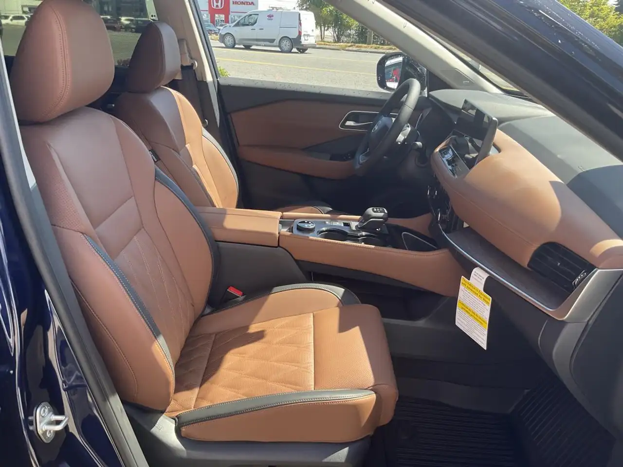 Nissan Rogue photo Nissan Rogue