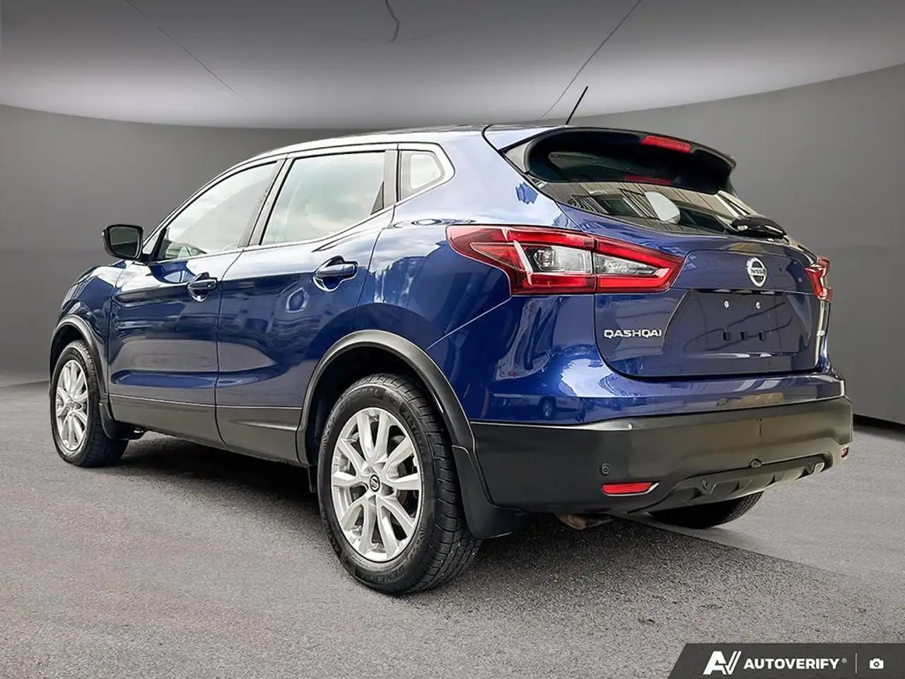 Nissan Qashqai снимка Nissan Qashqai