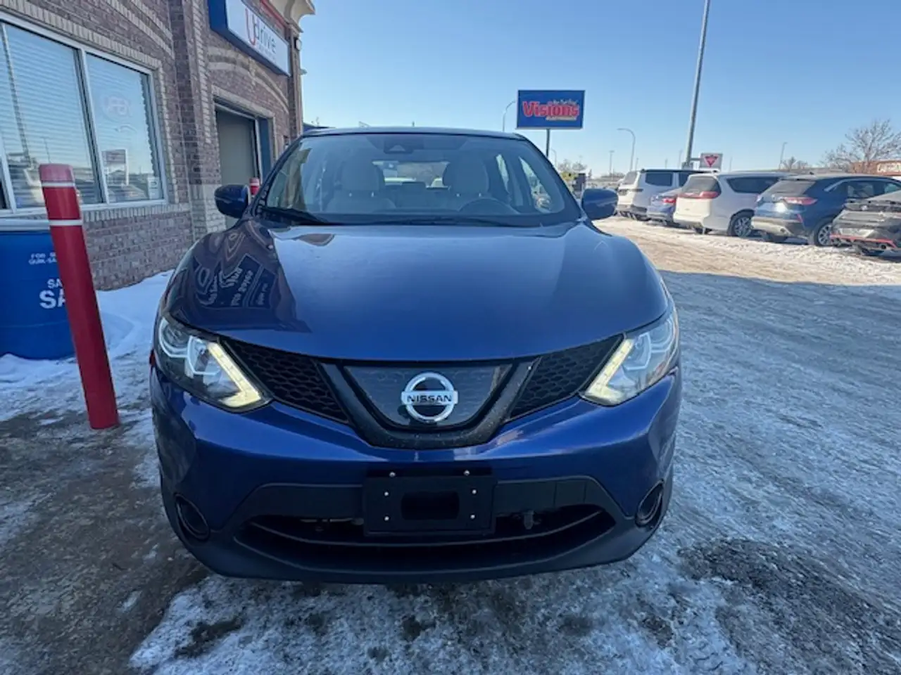 Nissan Qashqai снимка Nissan Qashqai